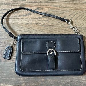 Authentic Coach Black Leather Wristlet